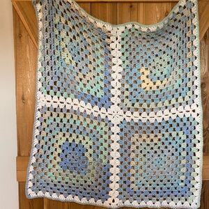 Vintage Handmade Crocheted Granny Square Baby Blanket - Pastel Colors 39x39
